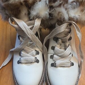 White Mountain White and Brown Fur-Lined Boots
